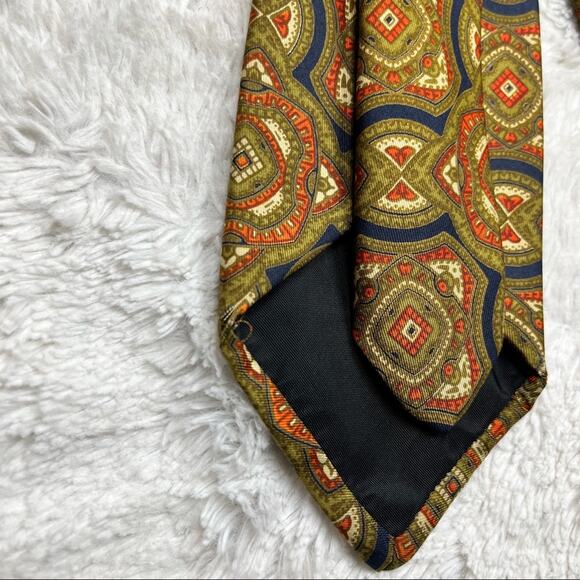 Vintage Pierre Cardin 1970’s silk tie - Picture 2 of 4